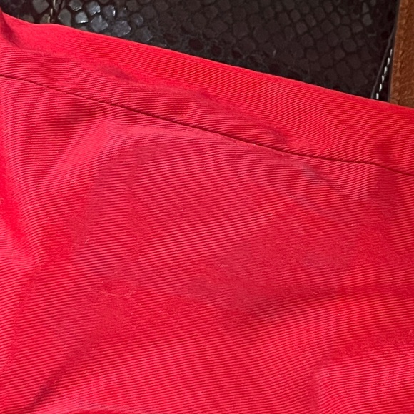 Authentic Dooney and Bourke snake print leather tote - Picture 15 of 17